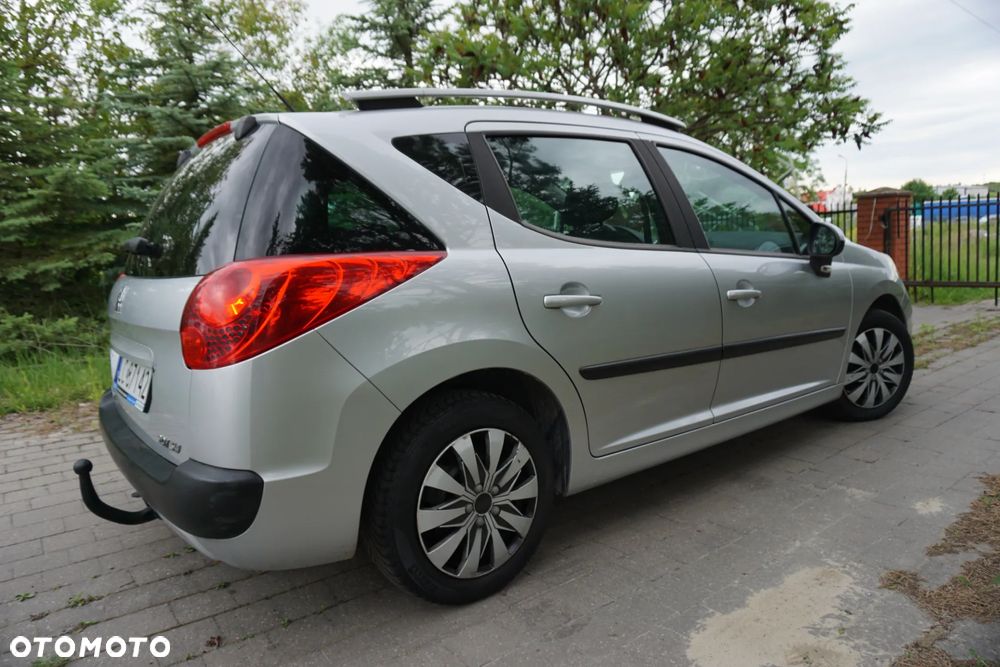 Peugeot 207 1.4 16V Trendy - 11