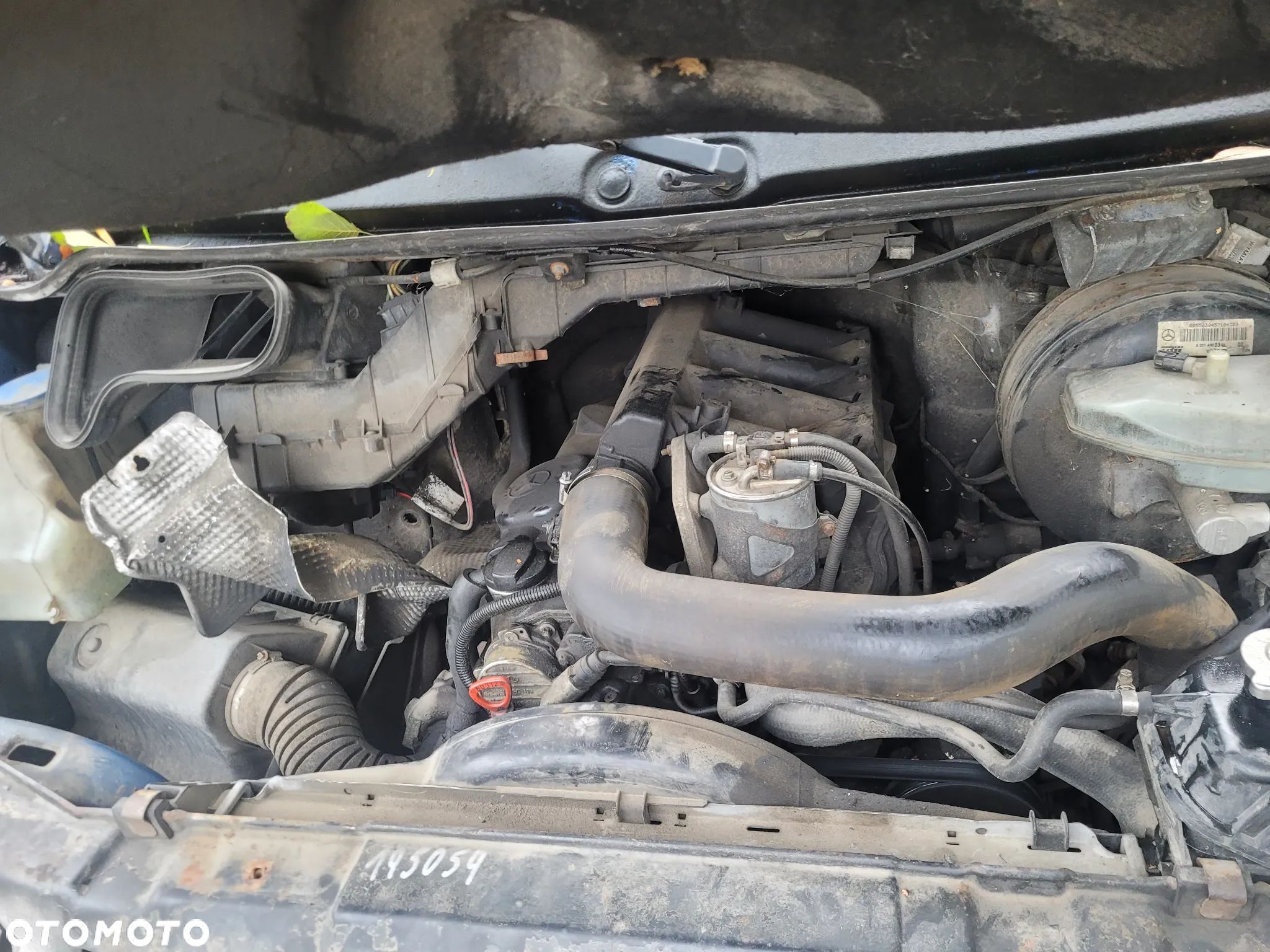 MERCEDES SPRINTER 903 2.2 CDI 611981 silnik skrzynia napęd sanki belka wahacz wahacze zacisk zaciski zwrotnica piasta - 1