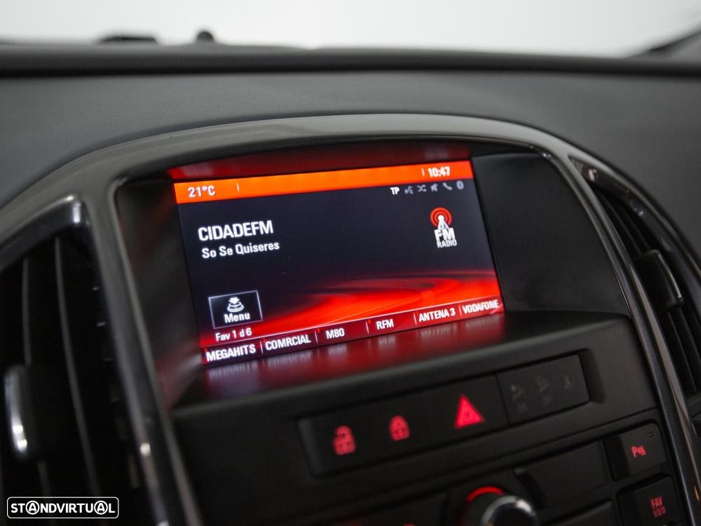 Opel Astra Sports Tourer - 14