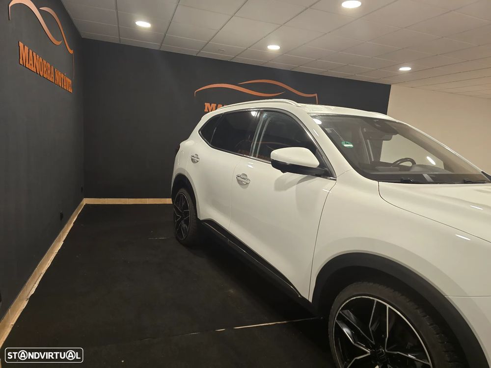 MG EHS 1.5 T-GDI Plug-in Hybrid Luxury - 4