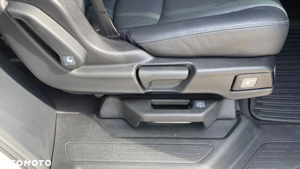 Honda Odyssey 3.5 EX - 26