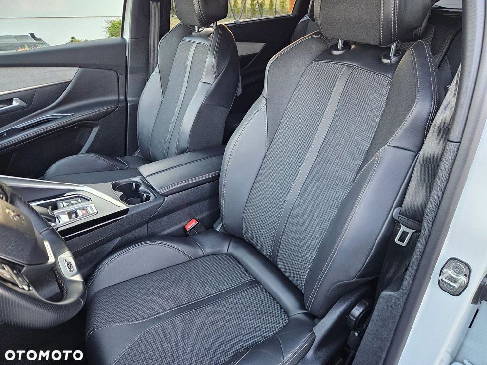 Peugeot 5008 2.0 BlueHDi GT S&S EAT8 - 22