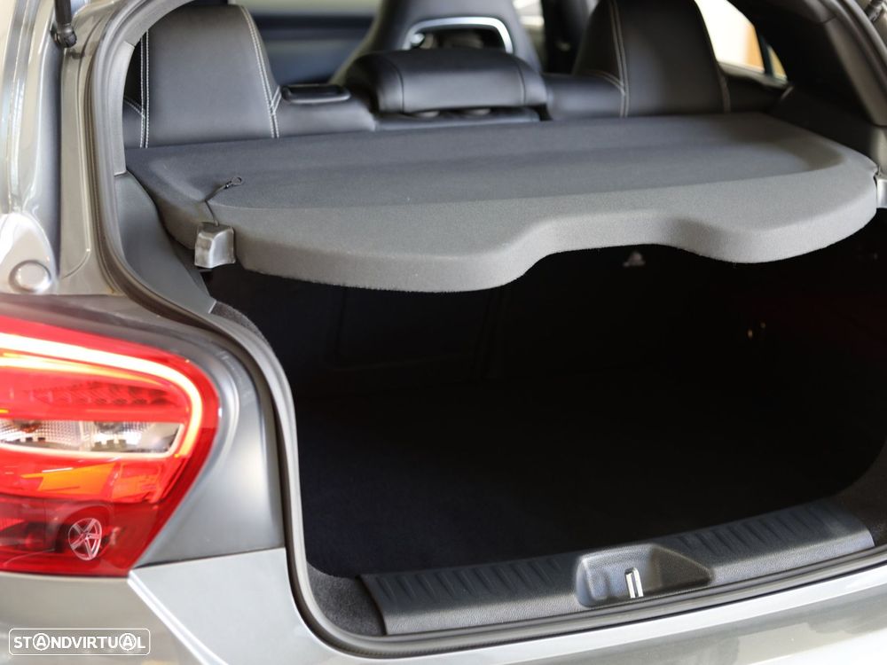 Mercedes-Benz A 180 d AMG Line Aut. - 28