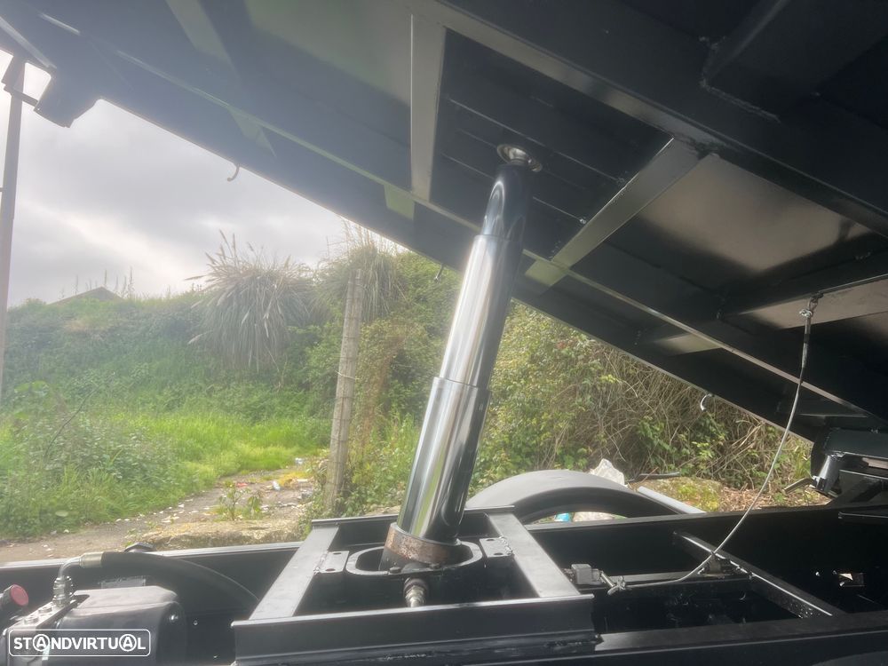 Mitsubishi Canter tri-basculante - 7