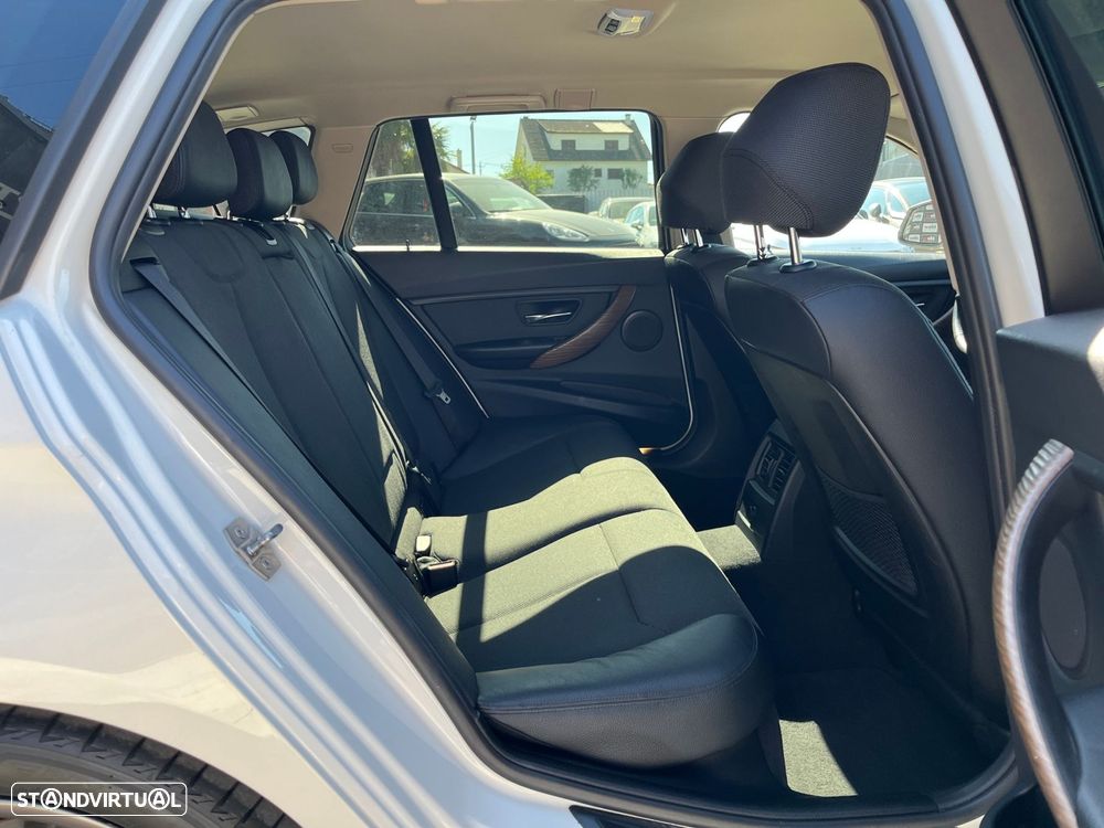 BMW 320 d Efficient Dynamics Edition Modern Line - 45