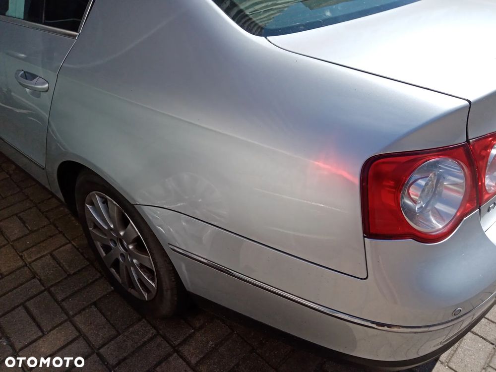 Volkswagen Passat 1.8 TSI Comfortline - 19