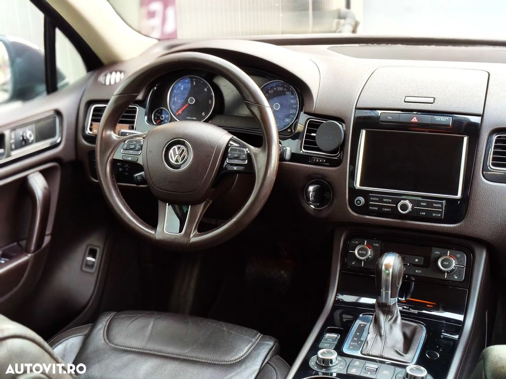 Volkswagen Touareg 3.0 V6 TDI BMT Terrain Tech - 23