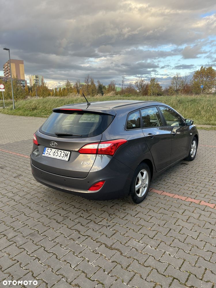 Hyundai i30 1.6 CRDi Comfort - 6
