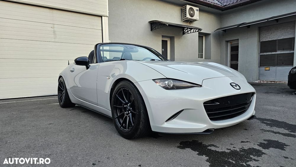 Mazda MX-5 SKYACTIV-G 184 Sports-Line - 3