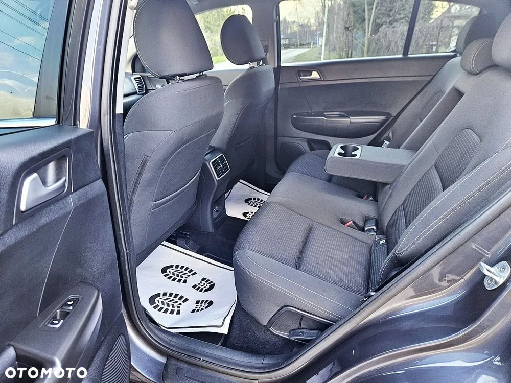 Kia Sportage 2.0 CRDI 4WD Automatik Dream-Team Edition - 14