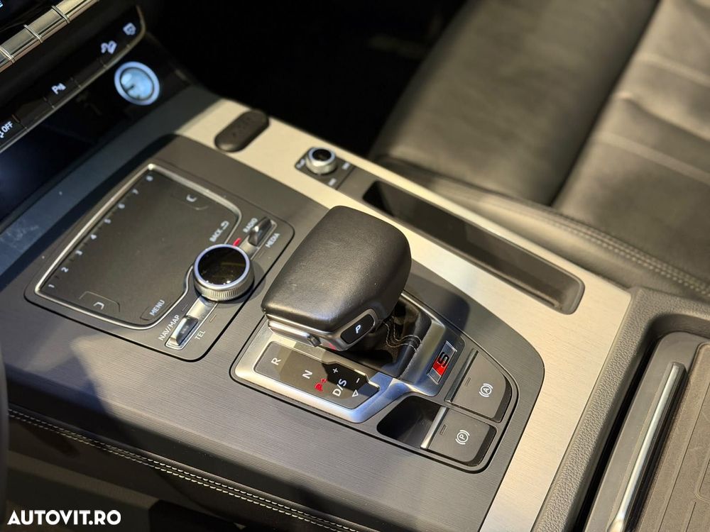 Audi SQ5 - 32