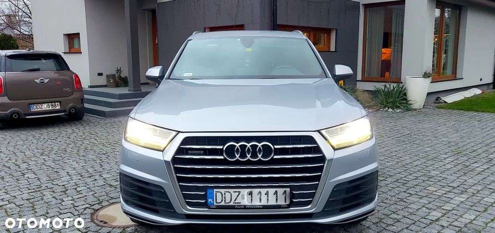 Audi Q7 - 8