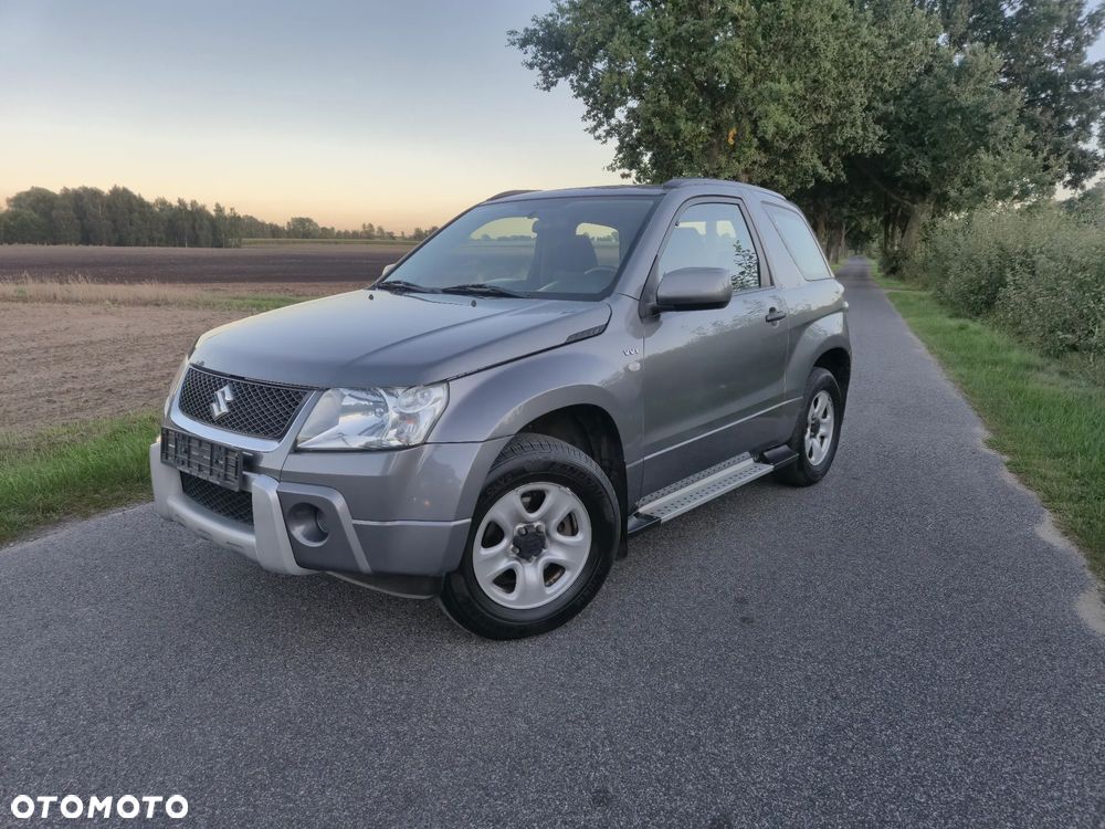 Suzuki Grand Vitara 1.6 Comfort - 28