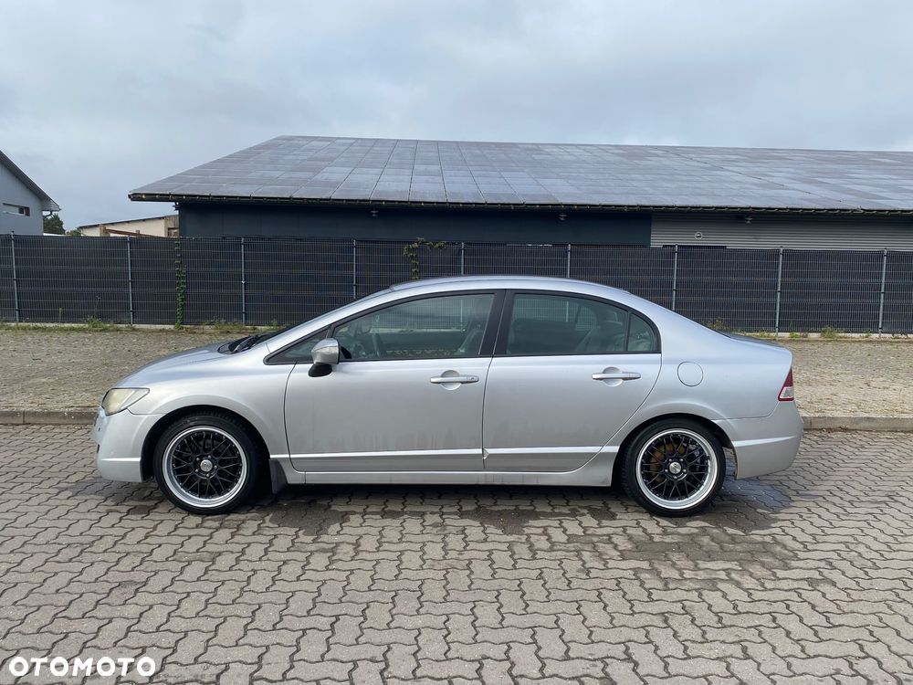 Honda Civic 1.8 Comfort - 2