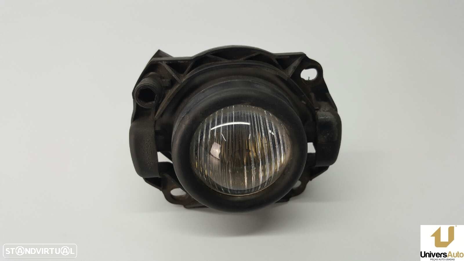 FAROL DE NEVOEIRO ESQUERDO BMW X3 (E83) 3.0I - 1
