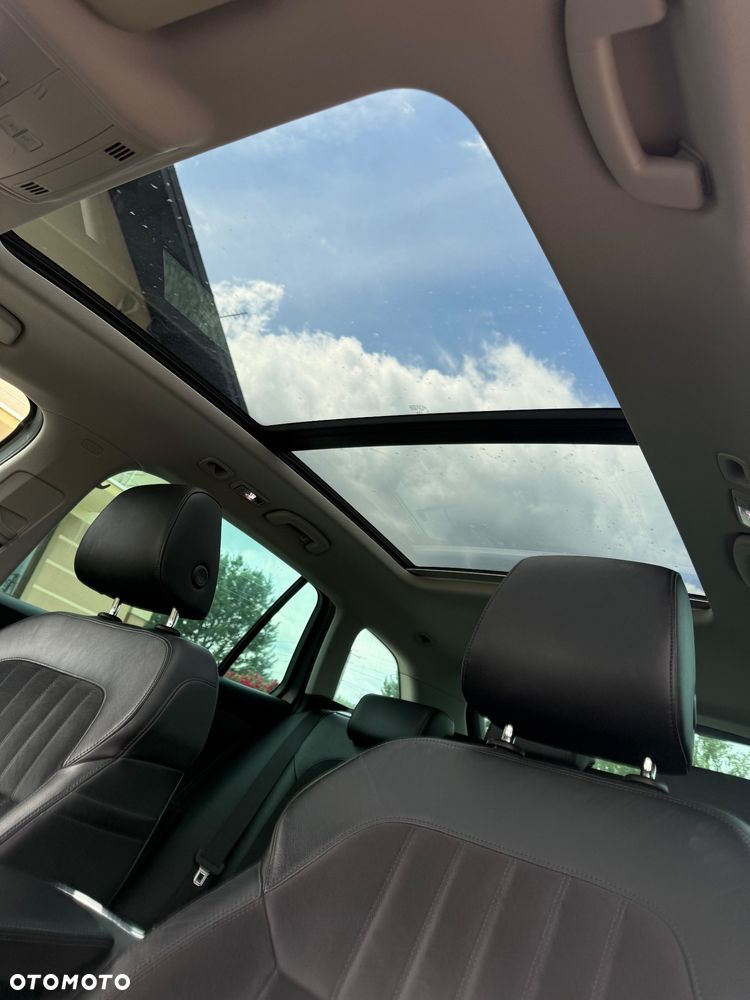 Skoda Superb 2.0 TDI Sportline DSG - 8