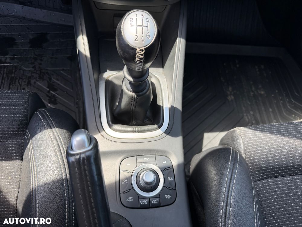 Renault Megane dCi 160 FAP Dynamique - 16