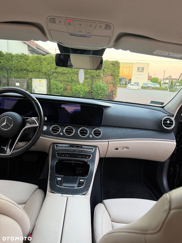 Mercedes-Benz Klasa E 220 d 4-Matic Avantgarde - 10