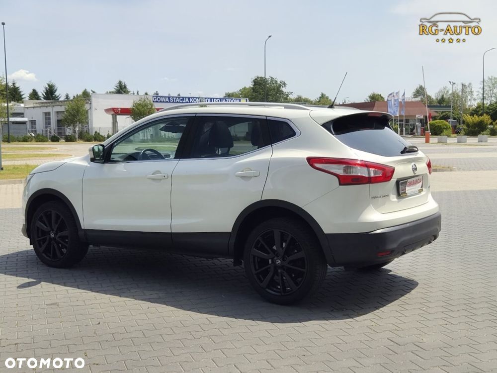Nissan Qashqai - 10