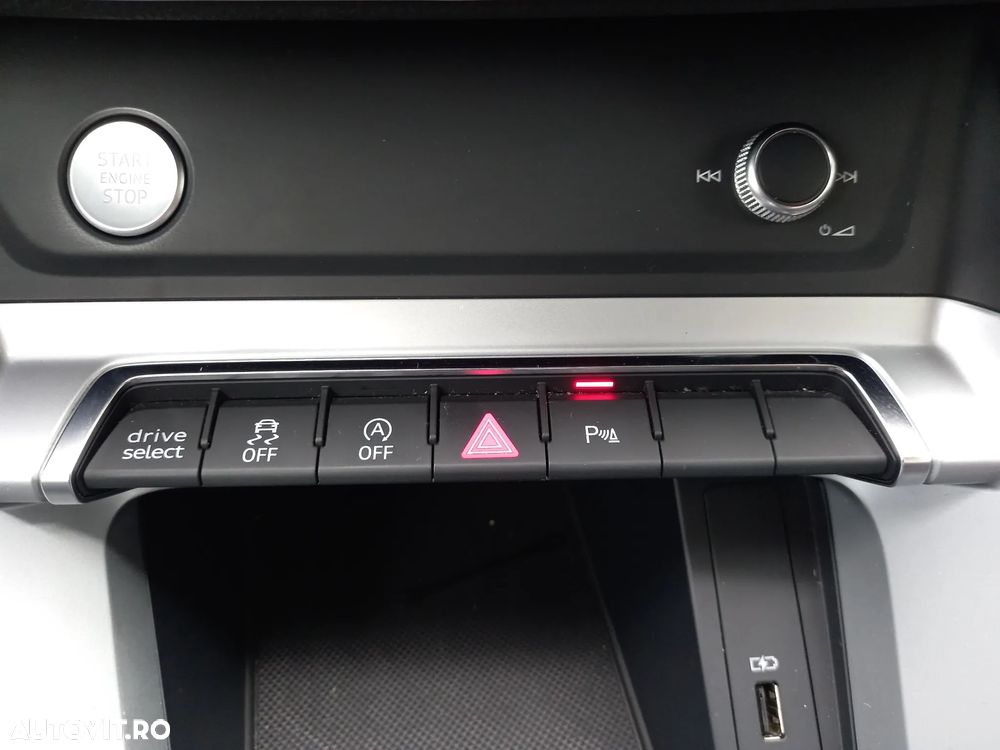 Audi Q3 35 TFSI S tronic advanced - 25