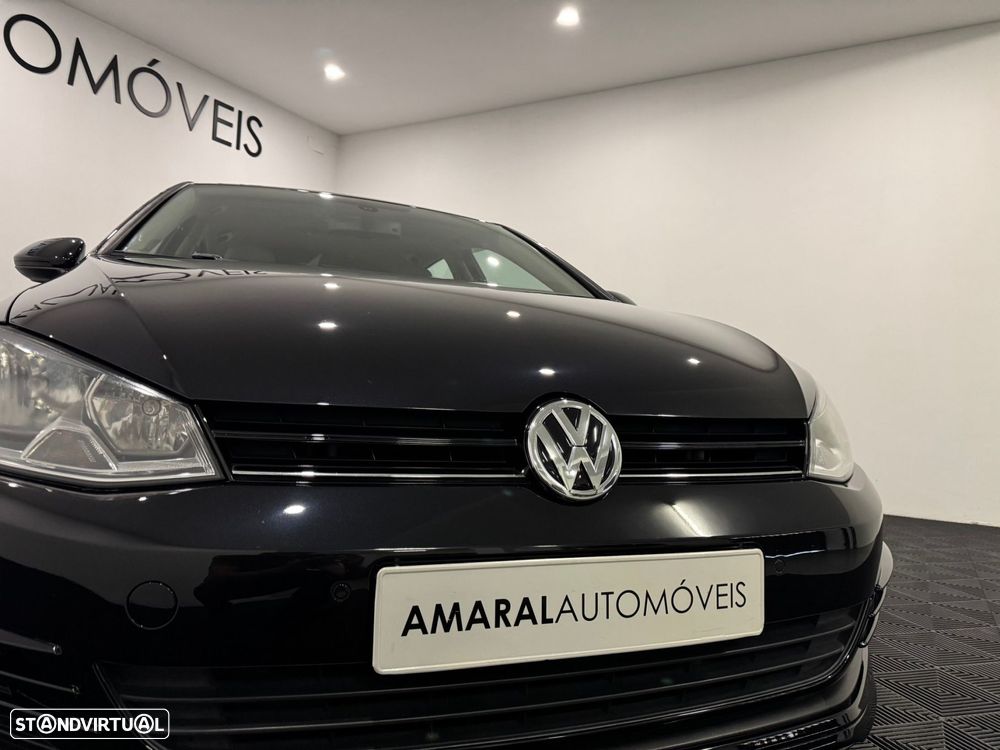 VW Golf 2.0 TDI Confortline - 13