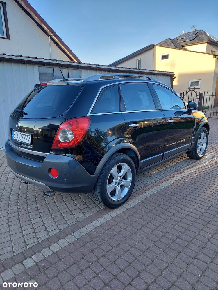 Opel Antara 3.2 V6 Cosmo - 4
