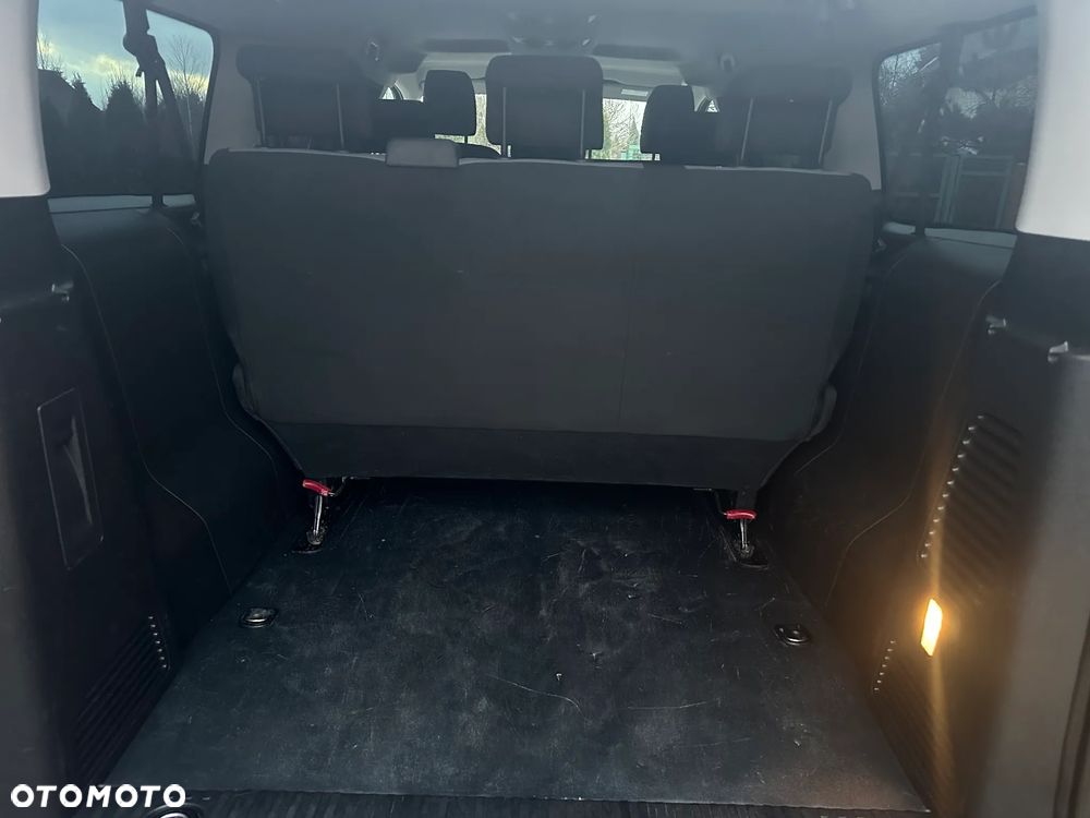 Peugeot Expert Kombi Long 2,8t - 2