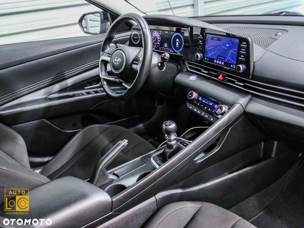 Hyundai Elantra 1.6 Smart - 15