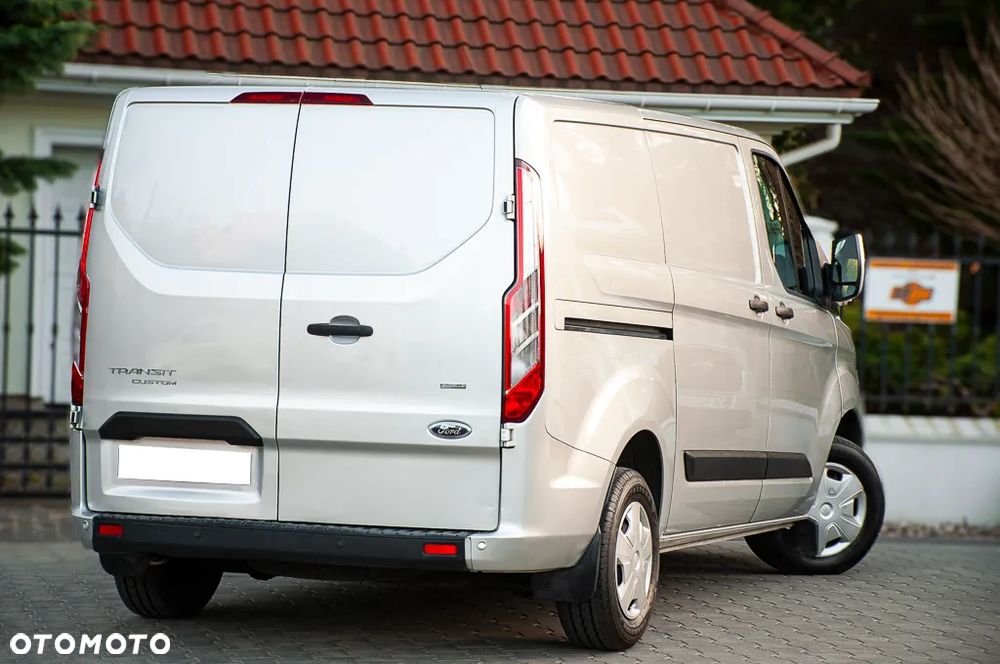 Ford Transit Custom - 10