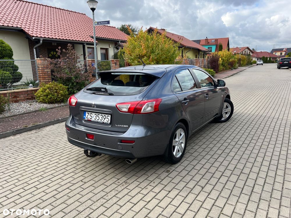 Mitsubishi Lancer 1.8 Intense - 5