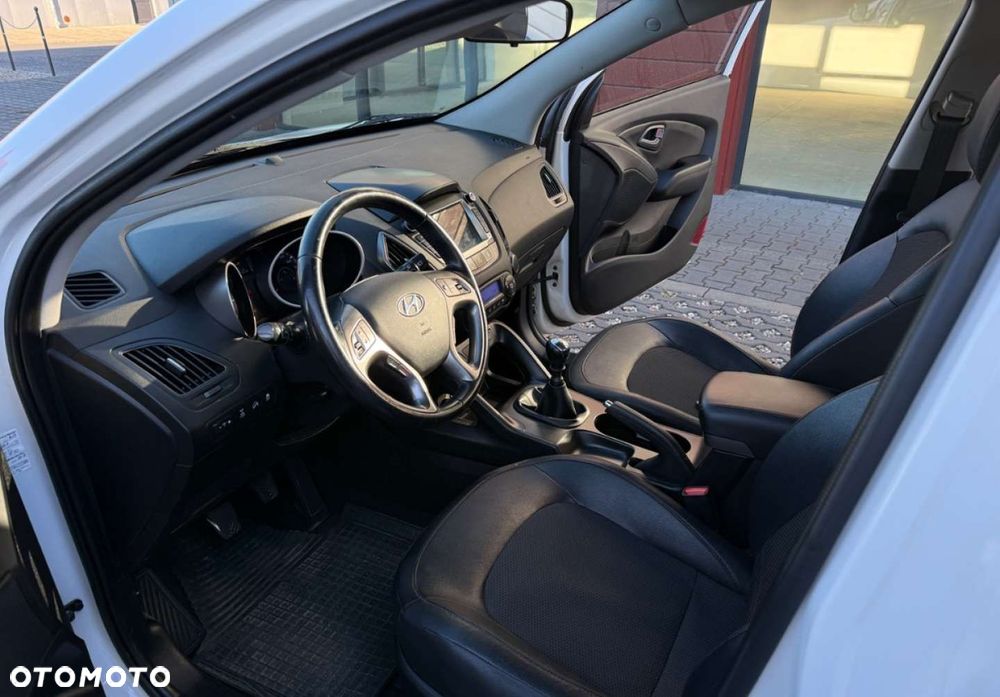 Hyundai ix35 - 16