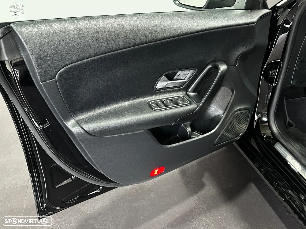 Mercedes-Benz CLA 200 d Progressive Aut. - 19
