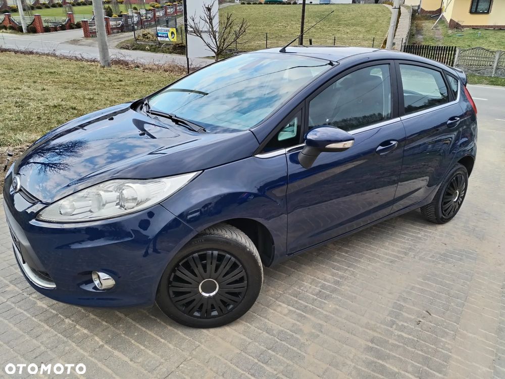 Ford Fiesta - 35