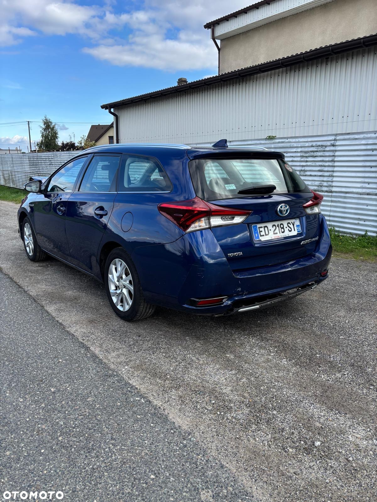 Toyota Auris - 12