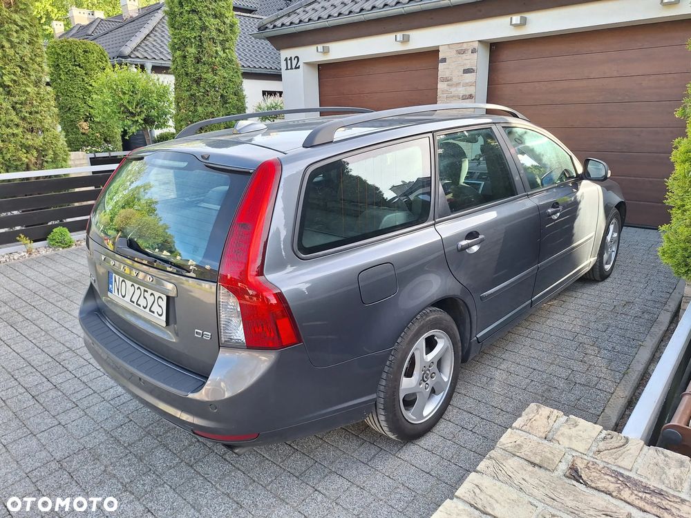Volvo V50 D3 Momentum - 5