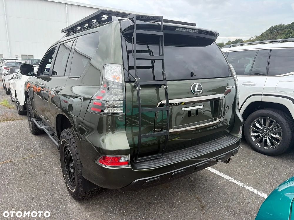 Lexus GX - 16