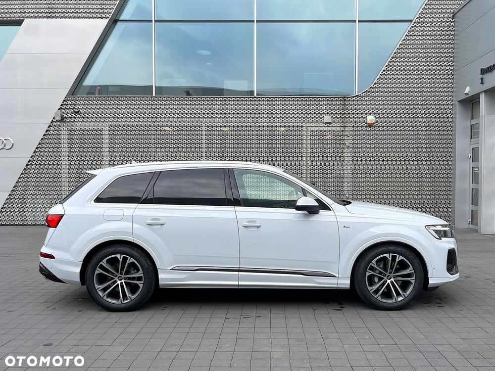 Audi Q7 - 9