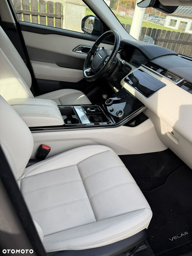 Land Rover Range Rover Velar - 12