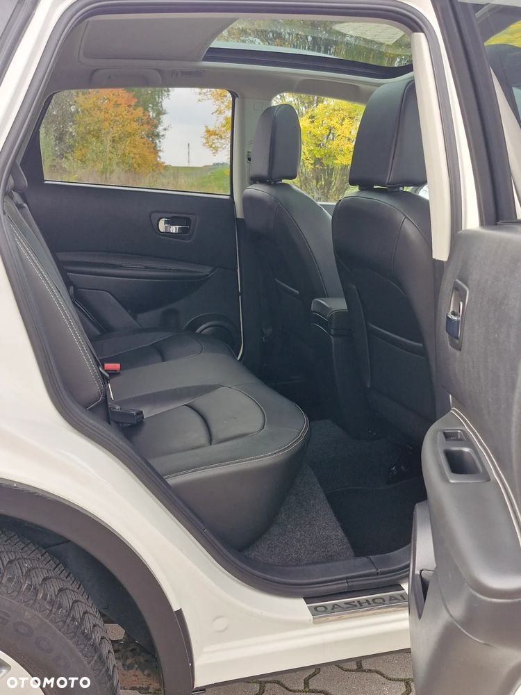 Nissan Qashqai 2.0 4 x 4 360 - 16