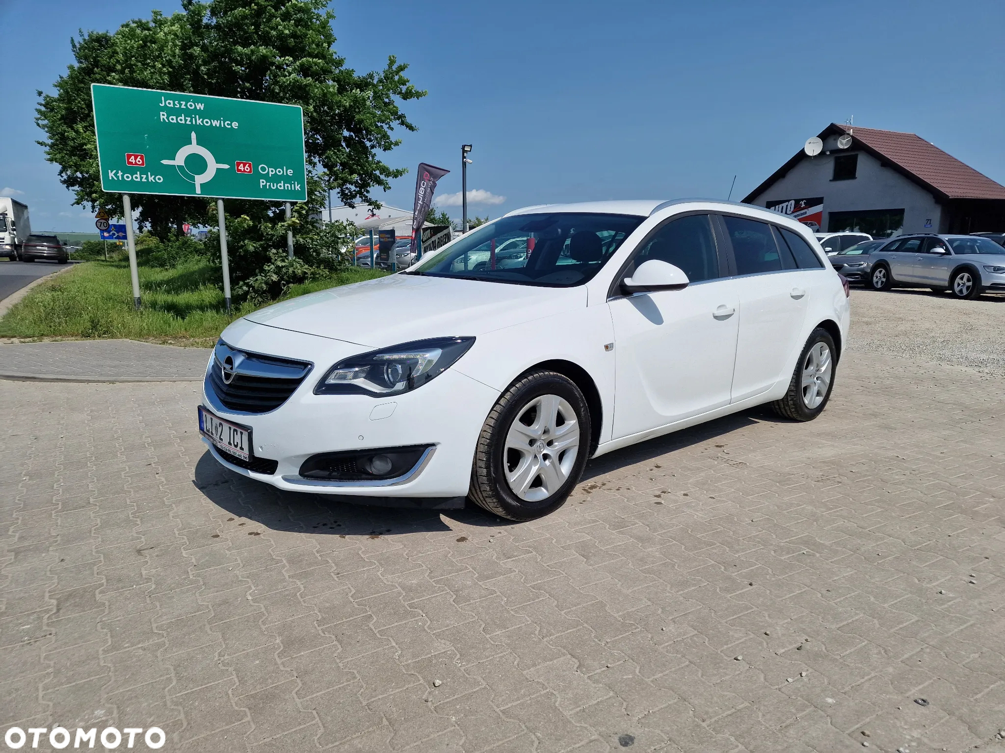 Opel Insignia 2.0 CDTI Sports Tourer ecoFLEXStart/Stop Business Edition - 3