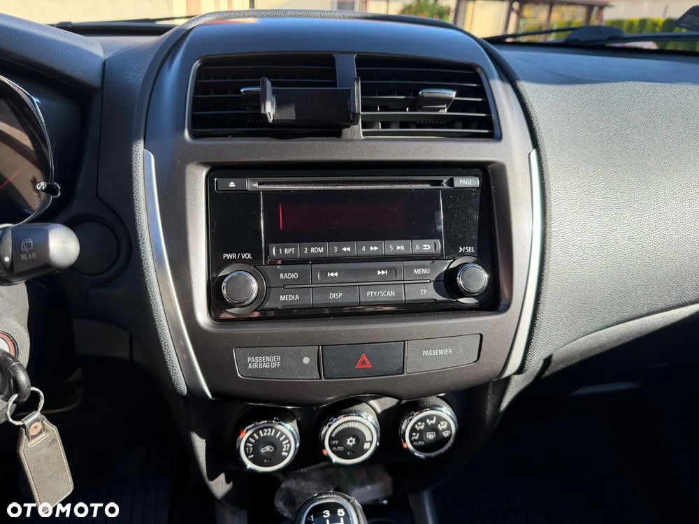 Mitsubishi ASX 1.6 Intense - 15