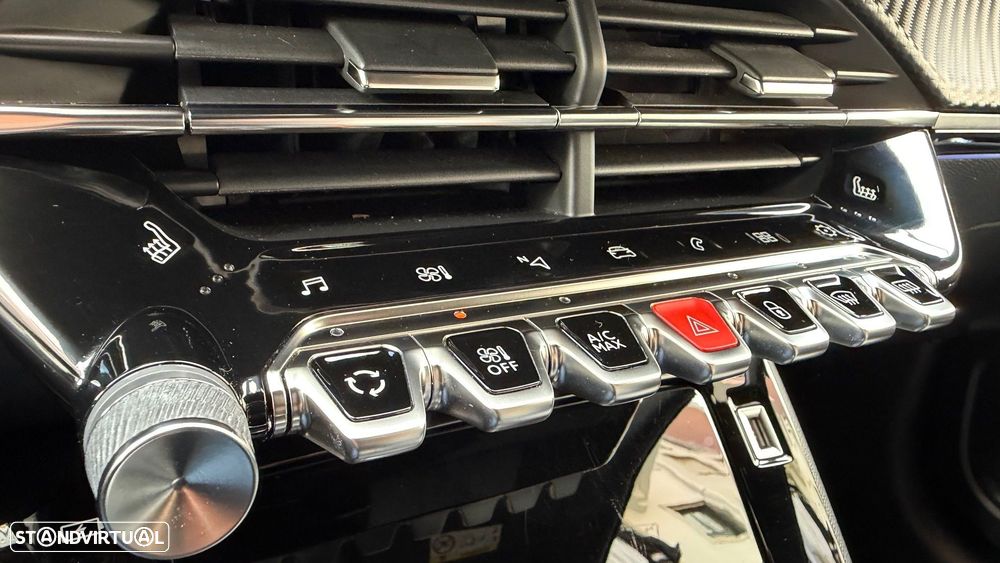 Peugeot 208 PureTech 100 GT Pack - 14