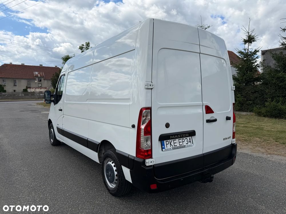 Renault Master * 2.3 / 125KM * L2H2 * Średni / Podwyższany * Furgon / Blaszak * - 12