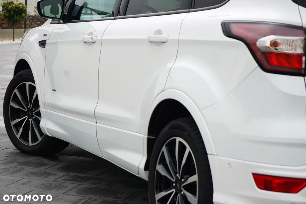 Ford Kuga 2.0 TDCi AWD ST-Line - 22