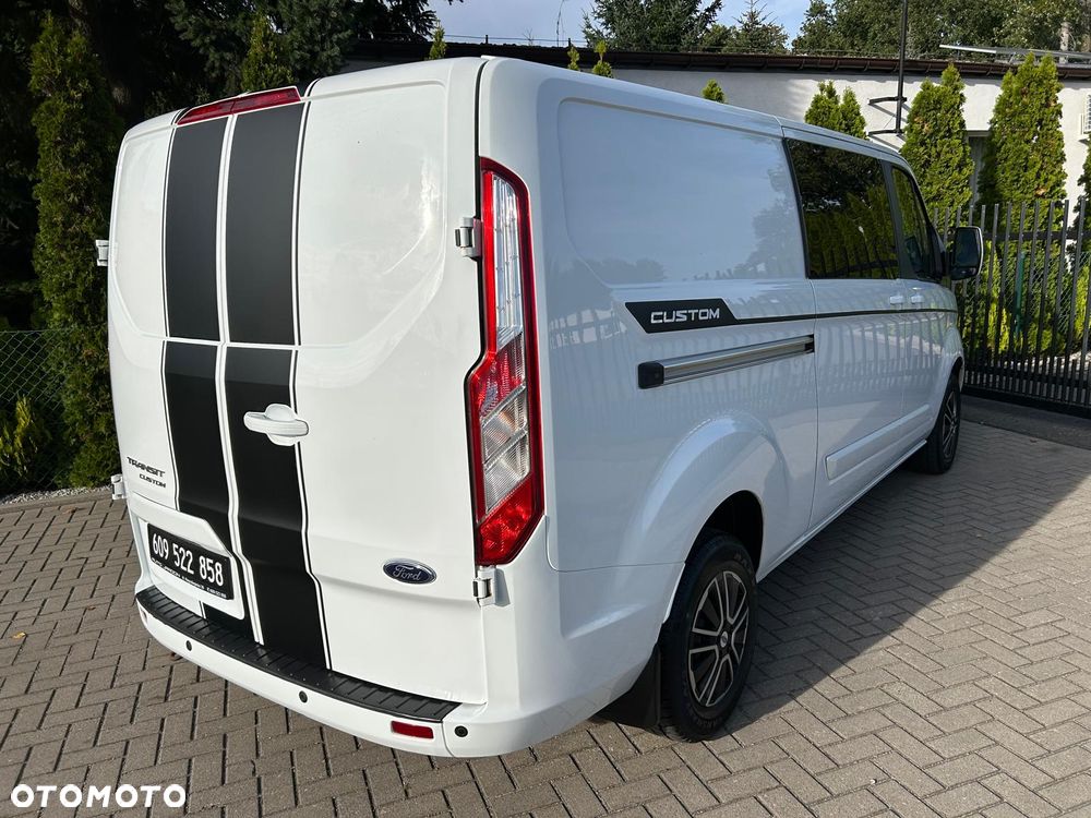 Ford Transit Custom 300 L2H1 Limited (bryg.) - 28