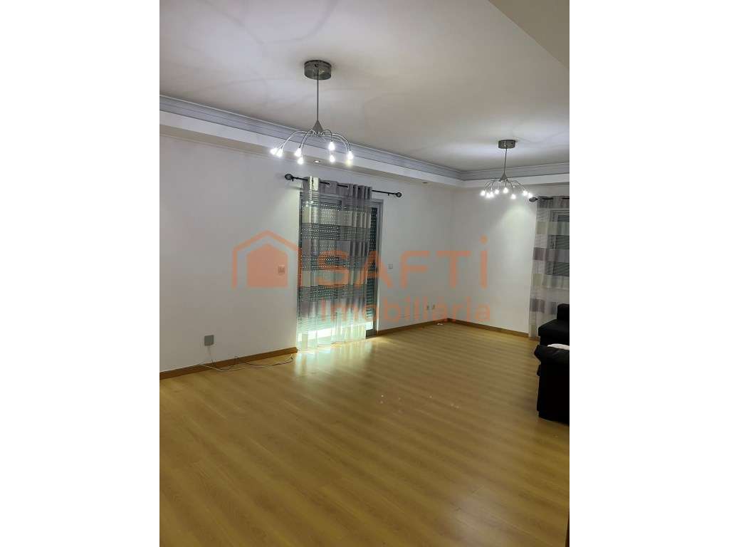 Apartamento T3 em Torres Vedras - Grande imagem: 2/22