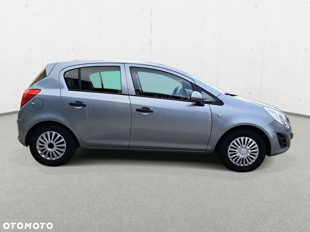 Opel Corsa 1.2 16V Color Edition - 4