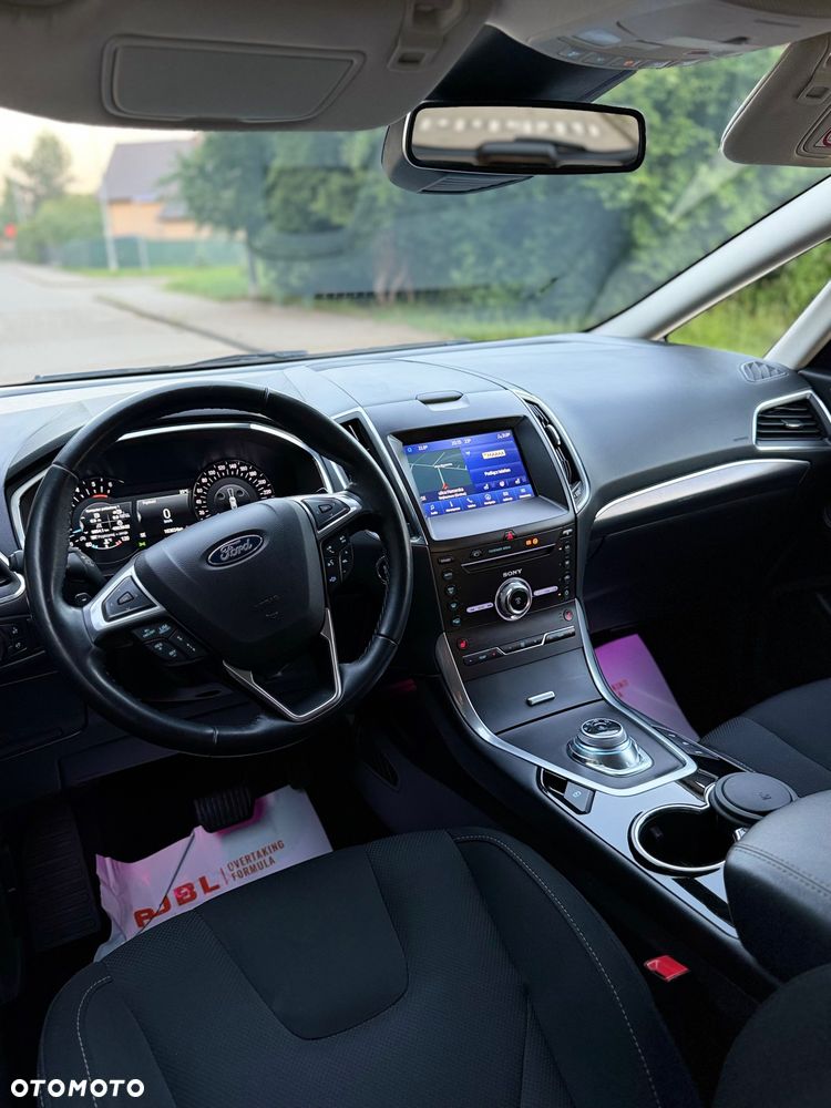 Ford S-Max 2.0 EcoBlue Titanium - 20