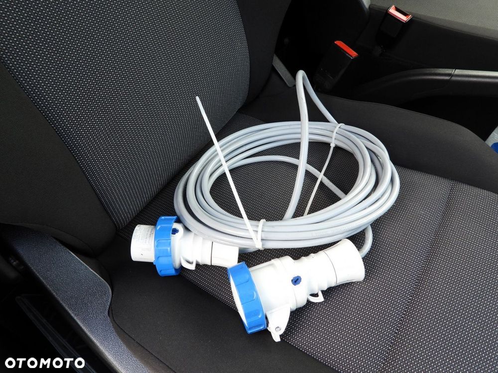 Toyota PROACE CITY  FURGON CHŁODNIA  -15*C ZASILANIE 230V TEMPOMAT KLIMATYZACJA  100KM - 40