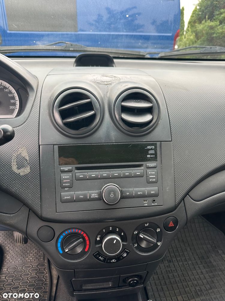 Chevrolet Aveo 1.2 16V LS - 13